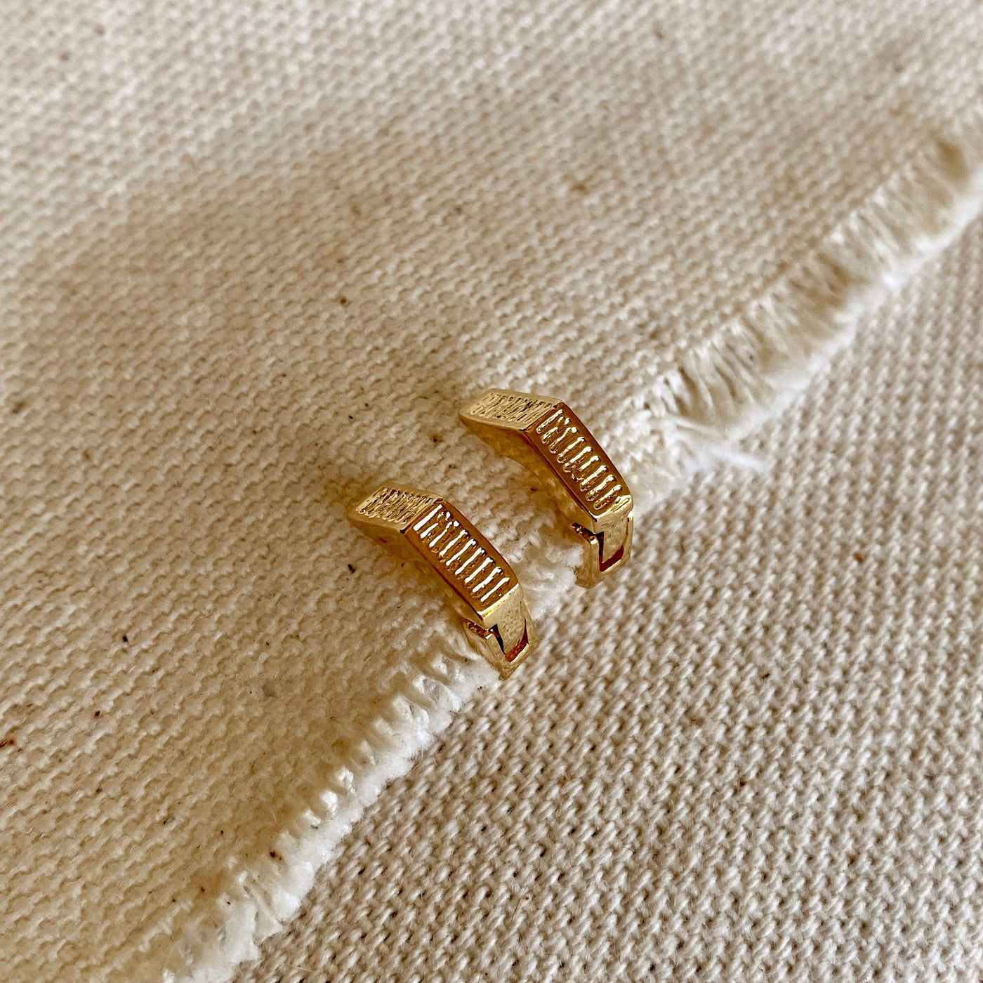 18k Gold Filled Textured Shaped Clicker Hoop Earrings