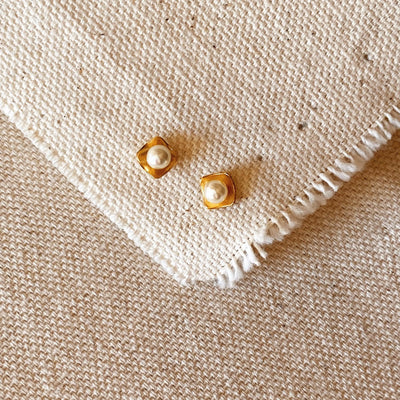 18k Gold Filled 4mm Simulated Pearl Stud GoldFi