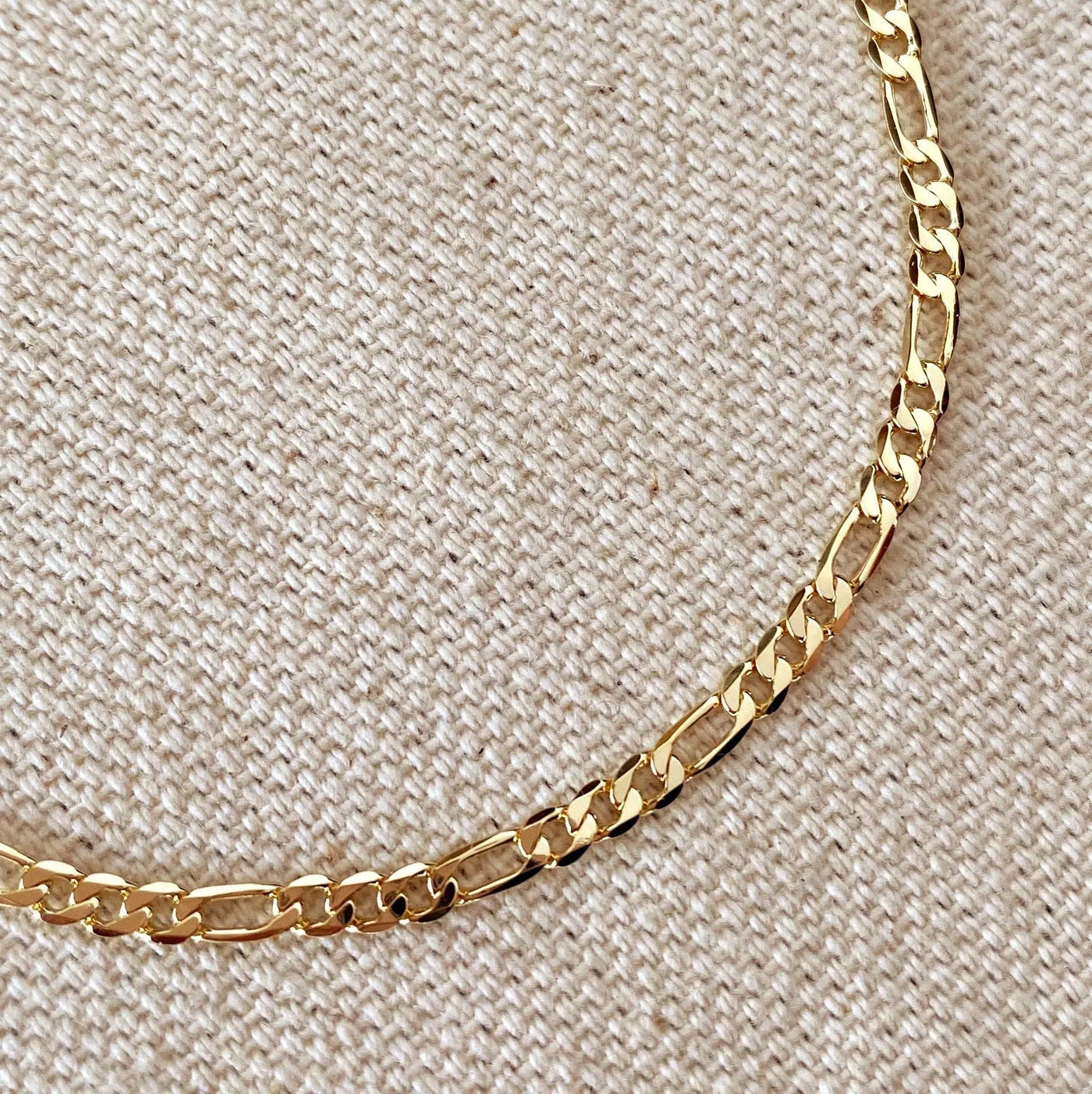 18k Gold Filled 2.5mm Flat Figaro Chain Bracelet GoldFi