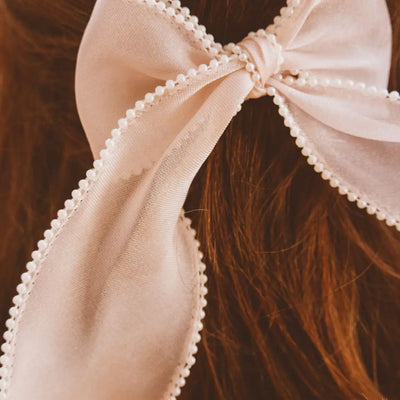 Pearl Long Bow Clip