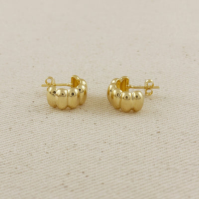 18k Gold Filled Scalloped C-Hoop Earrings GoldFi